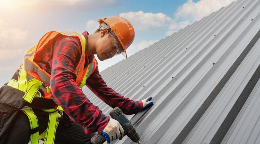 Professional gutter cleaning in Spartanburg, SC
